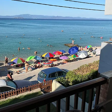 R2l Seaview Πευκοχώρι